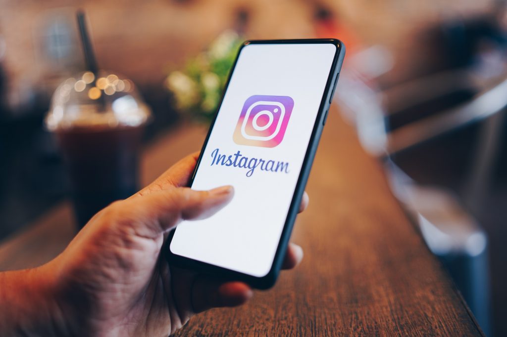 Elevate Your Instagram Game: Foolproof Methods to Grow Your Account Today